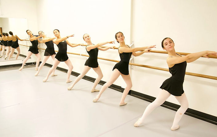 barre-fondu-back-tendu-group.jpg