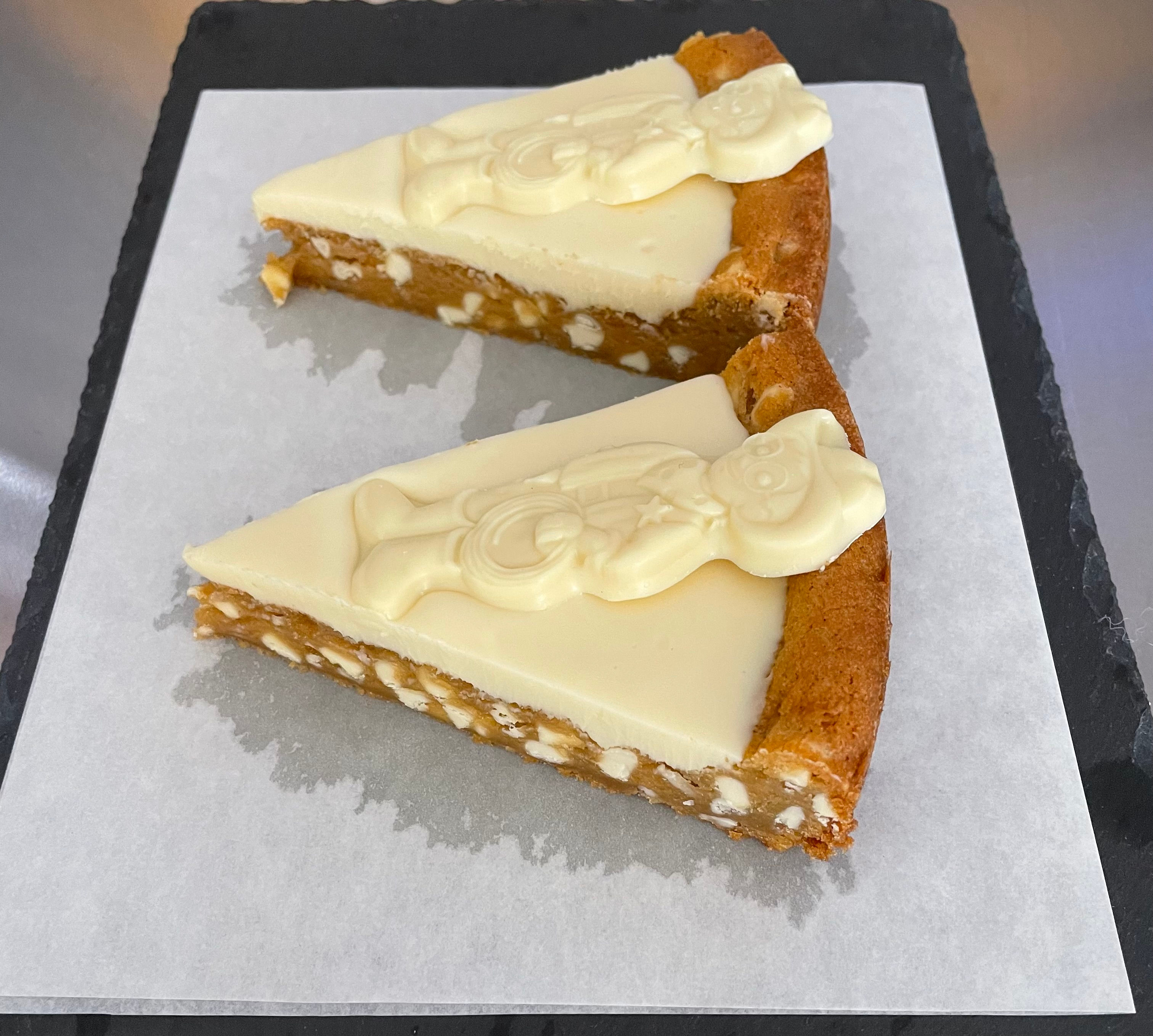 Milkybar Cookie Slice