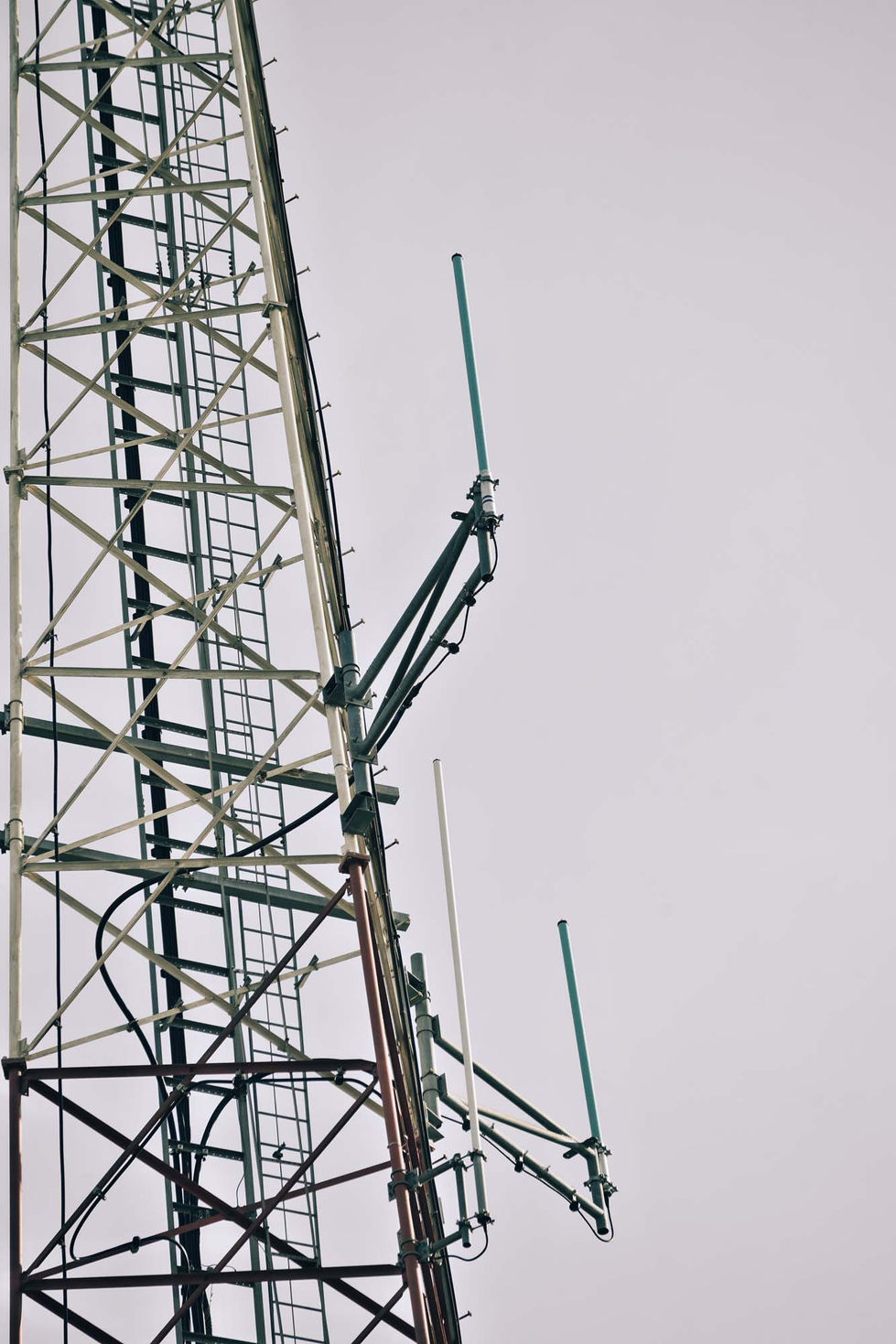 Baldwin Hills Radio Tower