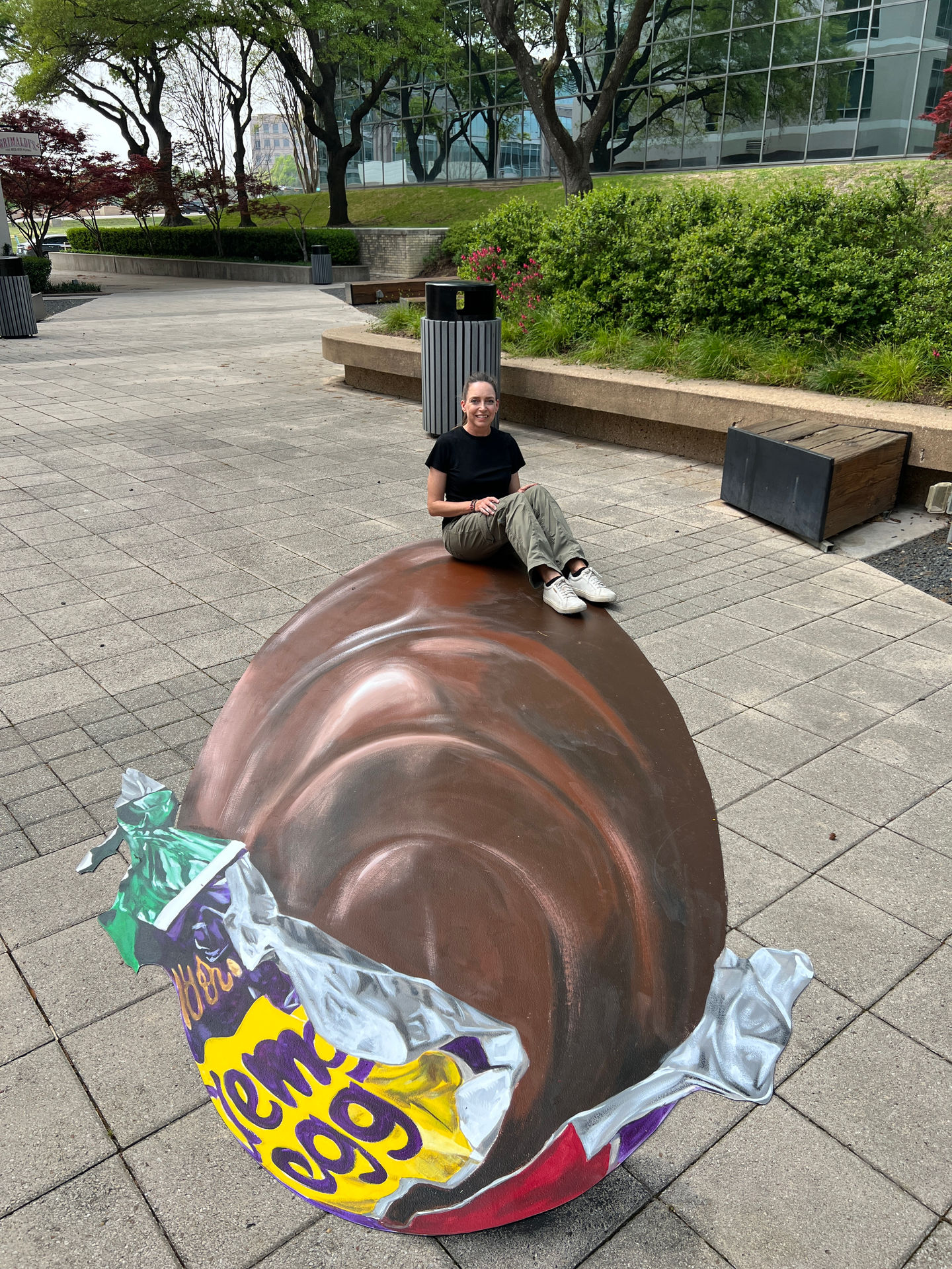 3D Street Art - Cadbury Egg