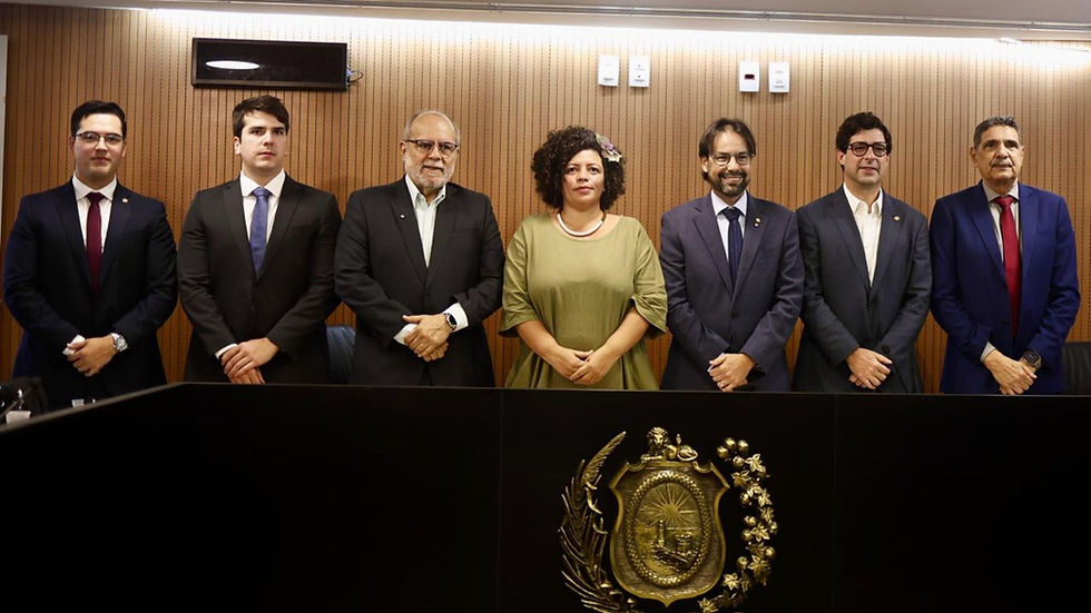 A ideia é fazer com que as legendas citadas refaçam o caminho açodado que foi adotado inicialmente