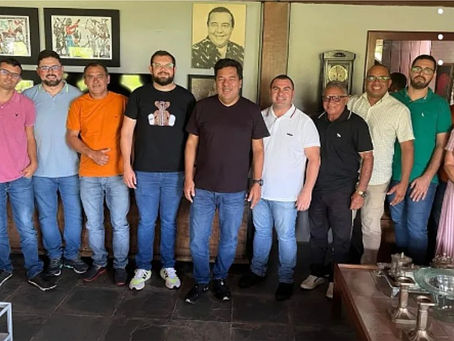 Jobson da Internet e Batata avançam nas articulações de 2024 e enfraquecem Jânio Arruda como opção