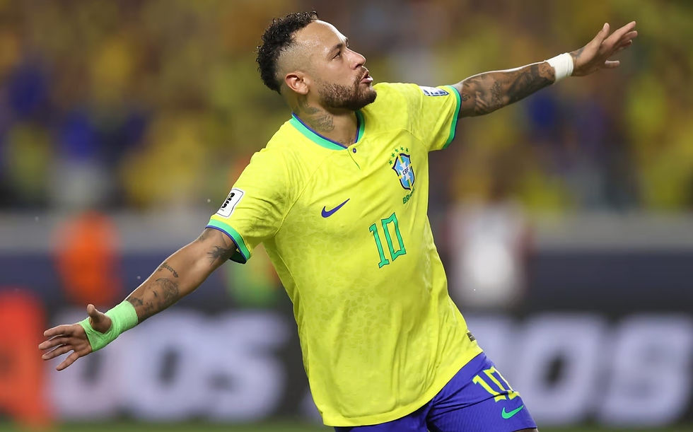 Flávio Bolsonaro e aliados publicam mensagens de apoio à Neymar, após convocação de Seleção