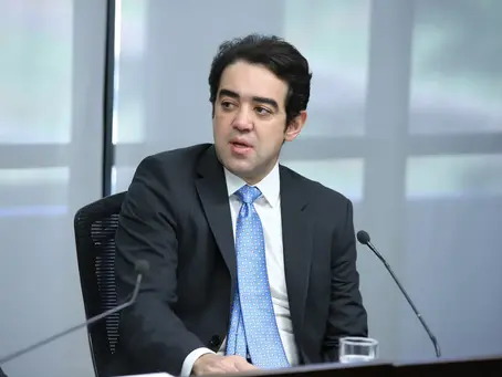 Após ação contra Bolsonaro, bancada do PL quer emparedar Bruno Dantas, do TCU