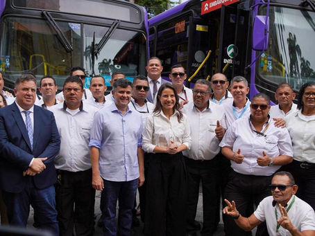 Após acenos entre Miguel Coelho e Túlio Gadêlha, Eduardo da Fonte reforça presença junto a Raquel Lyra