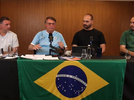 Bolsonaro zomba da baixa audiência das lives de Lula