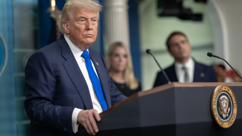 Segundo Trump, as tarifas podem ser aumentadas ou reduzidas dependendo da reação brasileira
