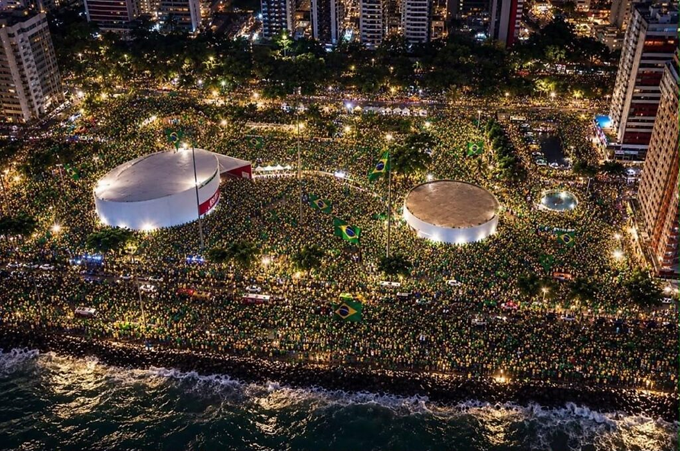 ‘Bloquinho 22’: Nikolas Ferreira participa de mobilização em apoio a Flávio em Pernambuco
