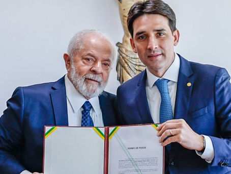 Verba da Câmara foi usada para abastecer carros de parentes do ministro de Portos e Aeroportos