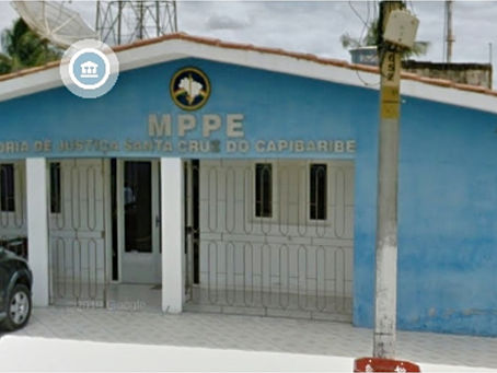 Erramos: denúncia acatada pelo MP foi sobre compra de fardamento escolar, e não de kits escolares