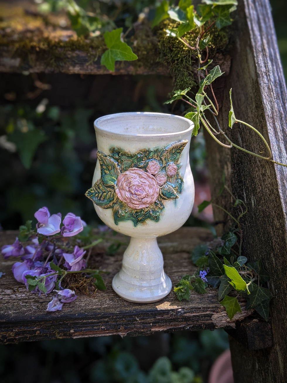 Miniature : Calice Rosier Pierre de Ronsard  - Céramique