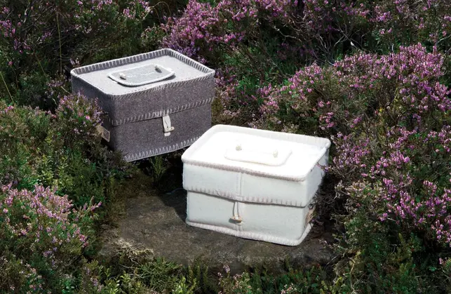 Woollen Urns in Grey and Cream