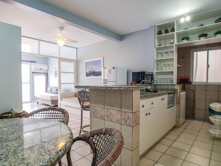 ¡Apartamento de Lujo Frente a la Piscina en Ingleses do Rio Vermelho, Florianópolis!