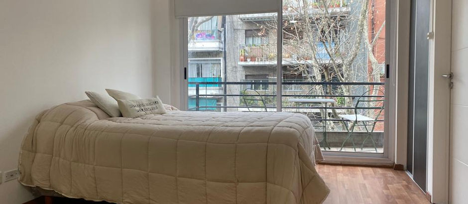 ID027- Villa Crespo-Acevedo 160- 1 Quarto com Varanda- 2 Pax- US$600