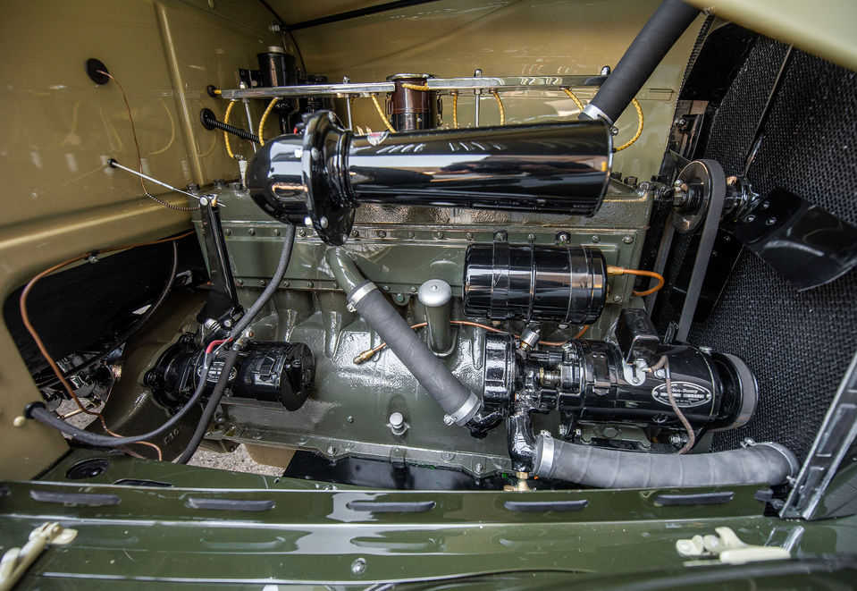 1929 Auburn 8-90 Speedster Engine