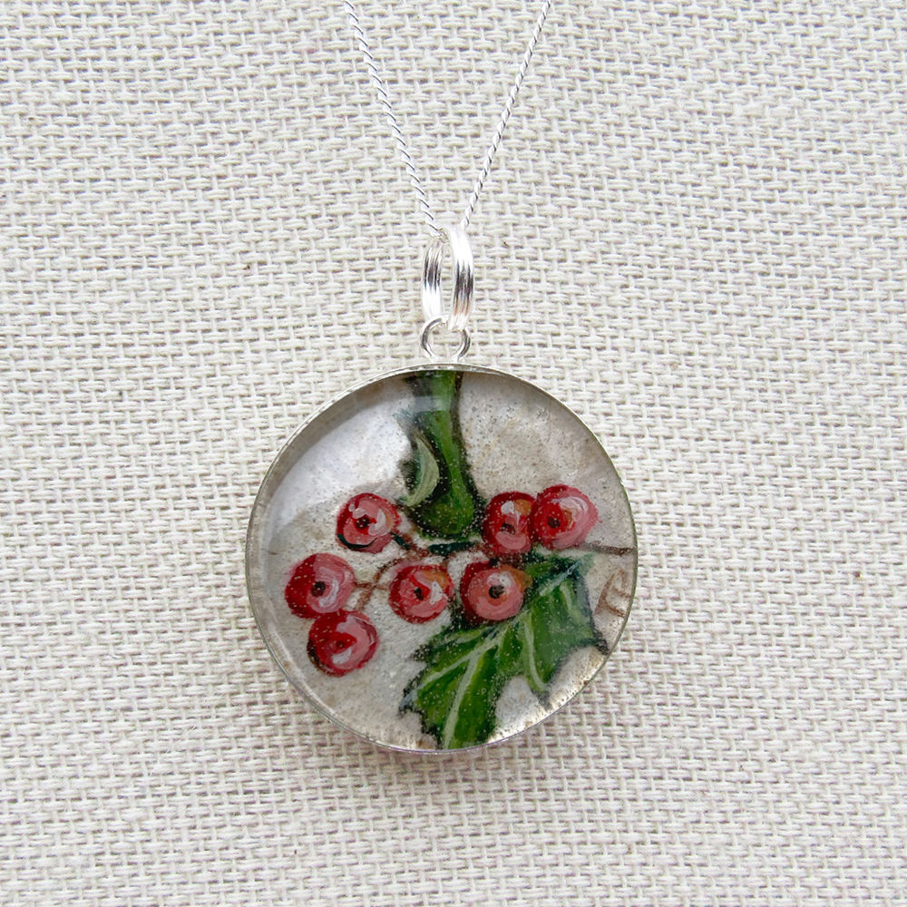 Holly Necklace