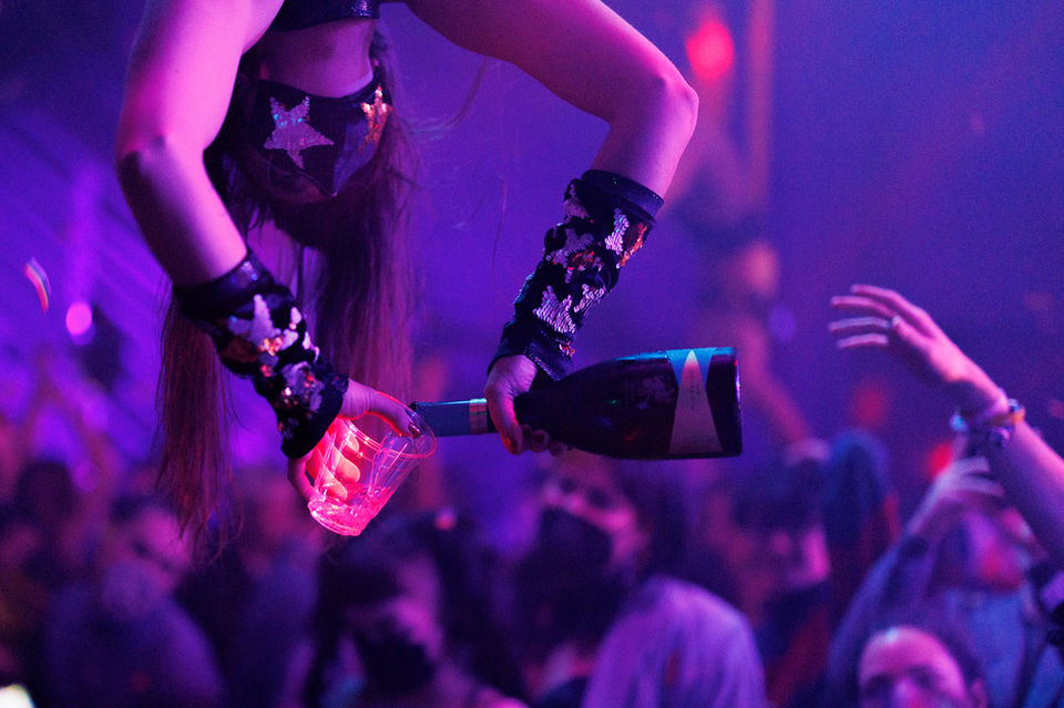 _2.06.2022 Amanda Thornton Aerialists Club SuperNova-1886.jpg