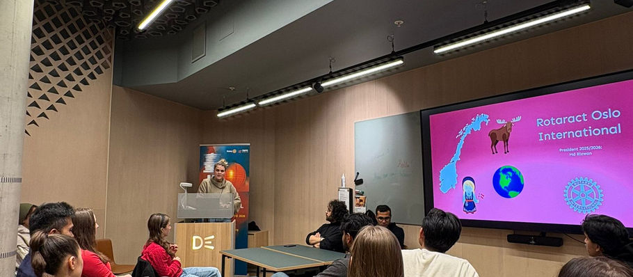 💬✨ From Strangers to Stories – A Night of Connection at Rotaract Oslo International