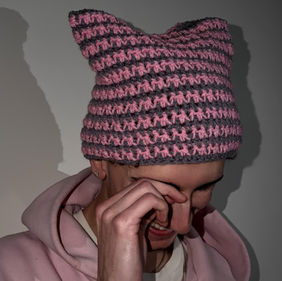 Le Kitty.exe Beanie

Rose, gris clair.

Cette pièce est un article de la Collection du site.
