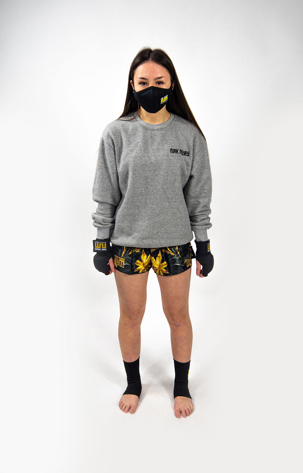 Thumbnail: Gold large leaf Muay Thai shorts