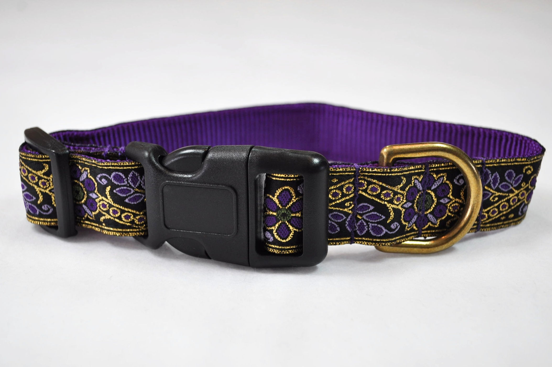 Tudor Rosette, Purple 1 inch