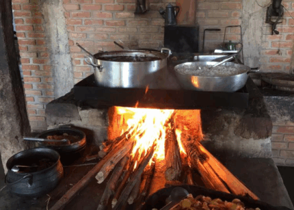 Restaurante_Rancho_Mineiro_São_Brás_-_Fo