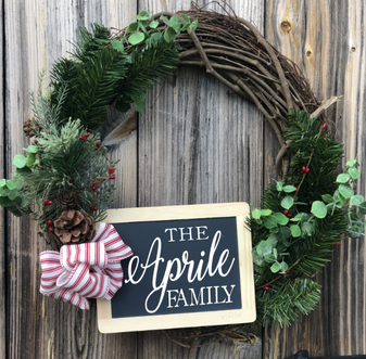 Chalkboard Wreath Name Demo.PNG