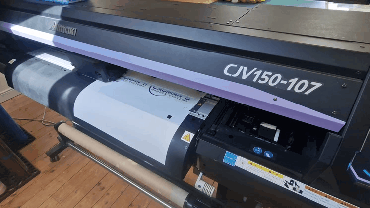 Mimaki CJV150-107 Large Format Printer.gif