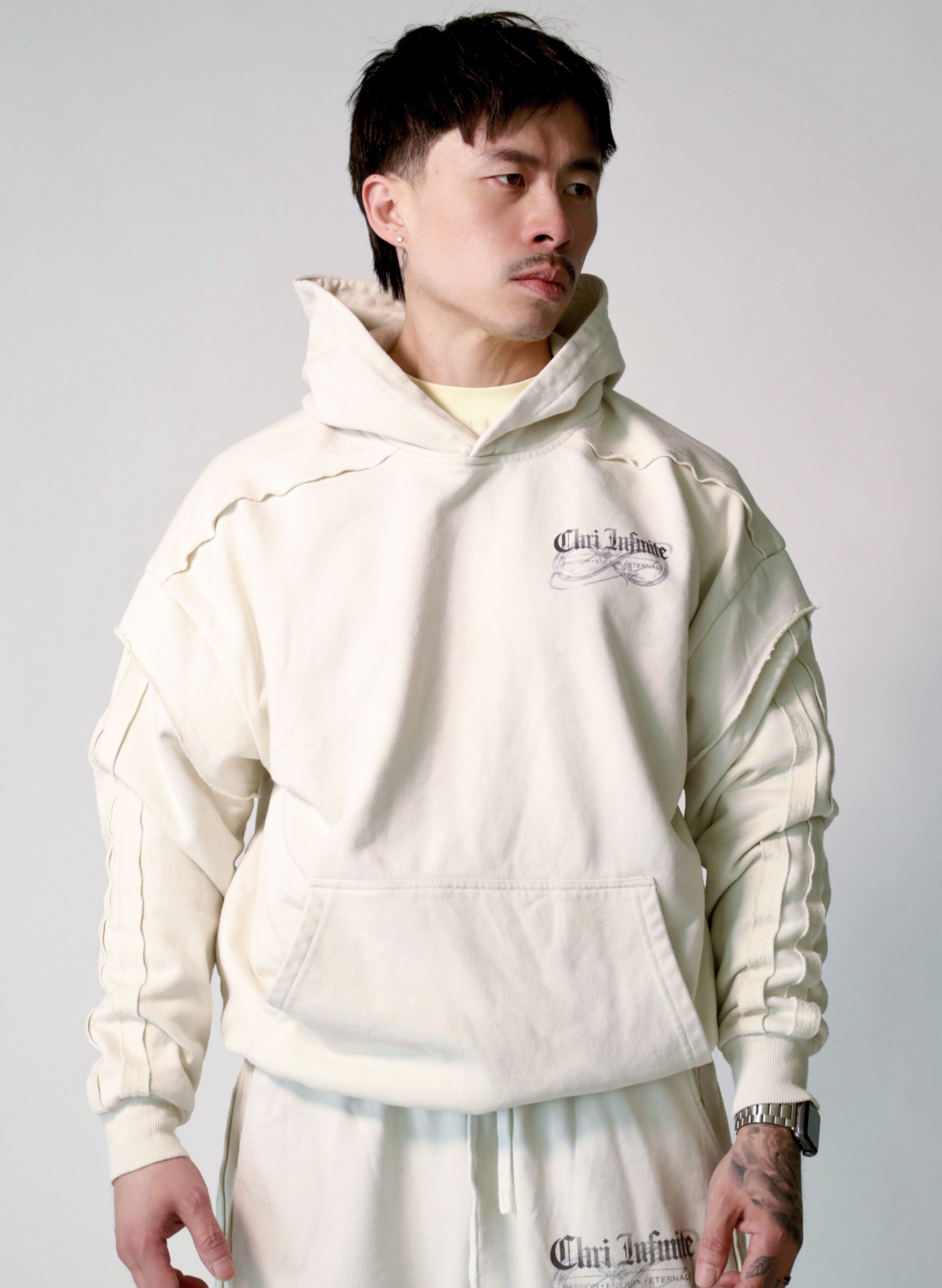 ETERNAL HOODIE