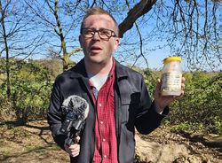 DD Paul Holds The First Geocache