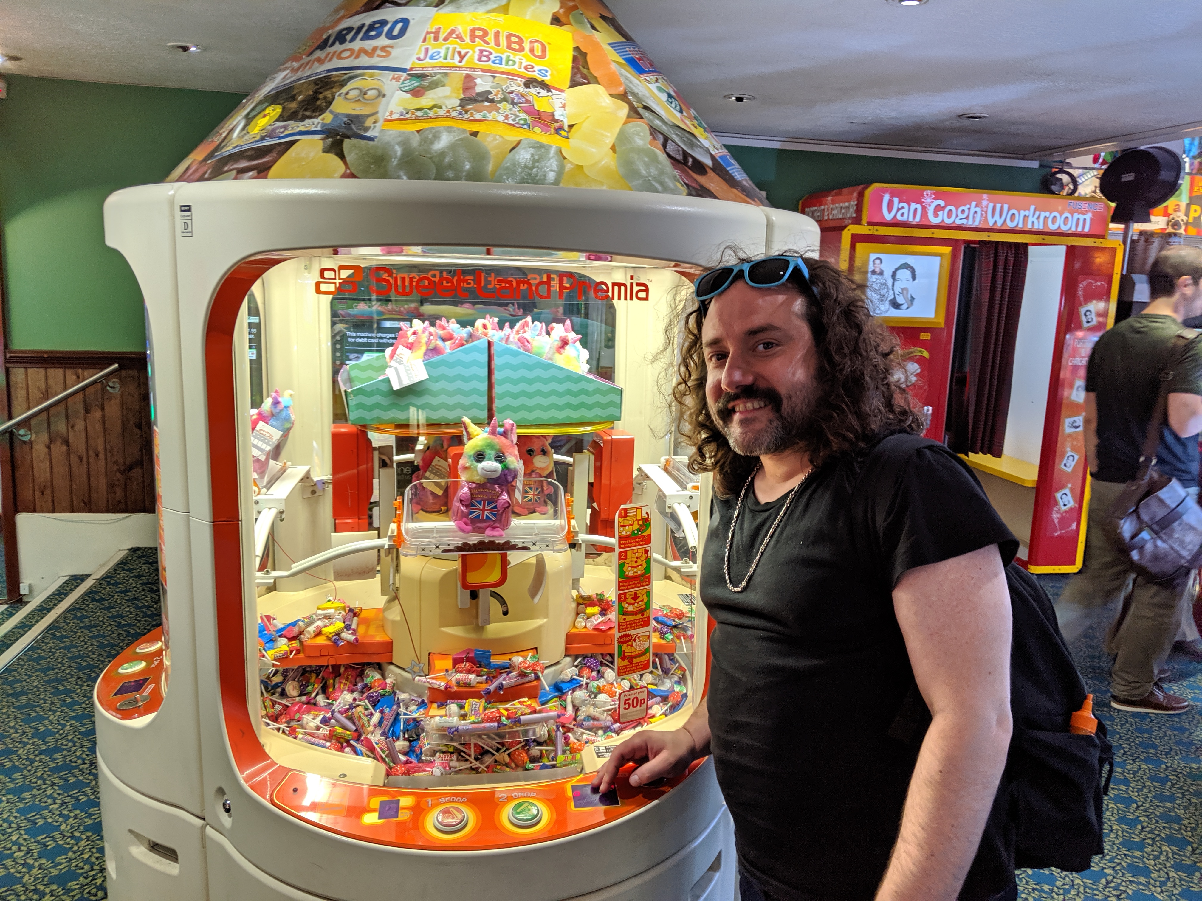 Eli At a Grabbing Machine