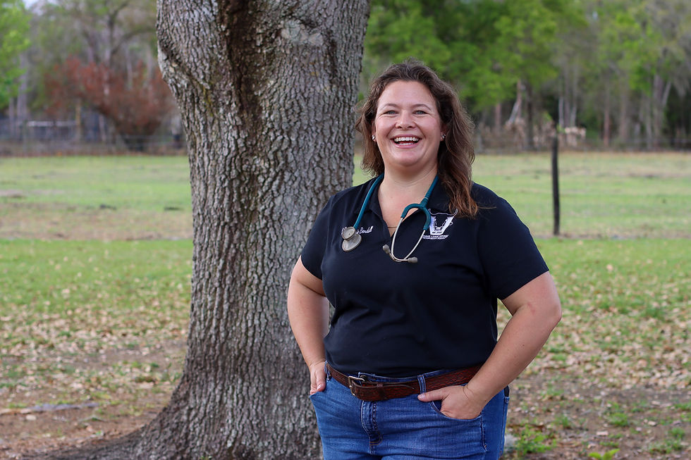 Dr Steph w Stethoscope1_Favorite.jpg