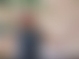 Lindsey of Flourish Mom Co.