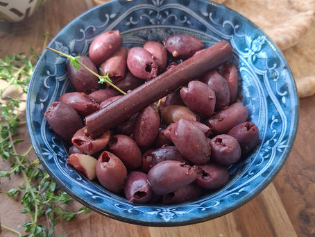 Cinnamon Scented Olives