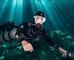 Scuba Diving.avif
