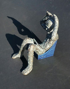 Elsa Verloren van Themaat Klump, Reclining woman reading