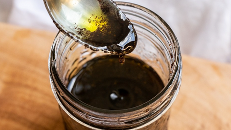Simple Sumac Dressing