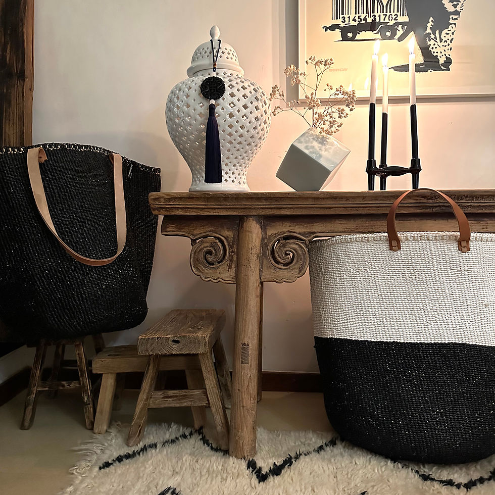 Thumbnail: Market basket bag in white and black duo