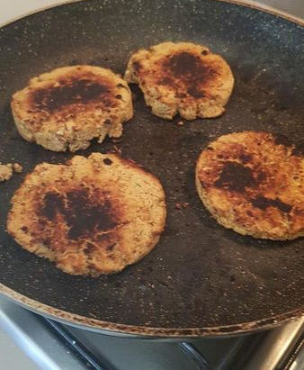 Vegetarian Pinto Bean Burgers