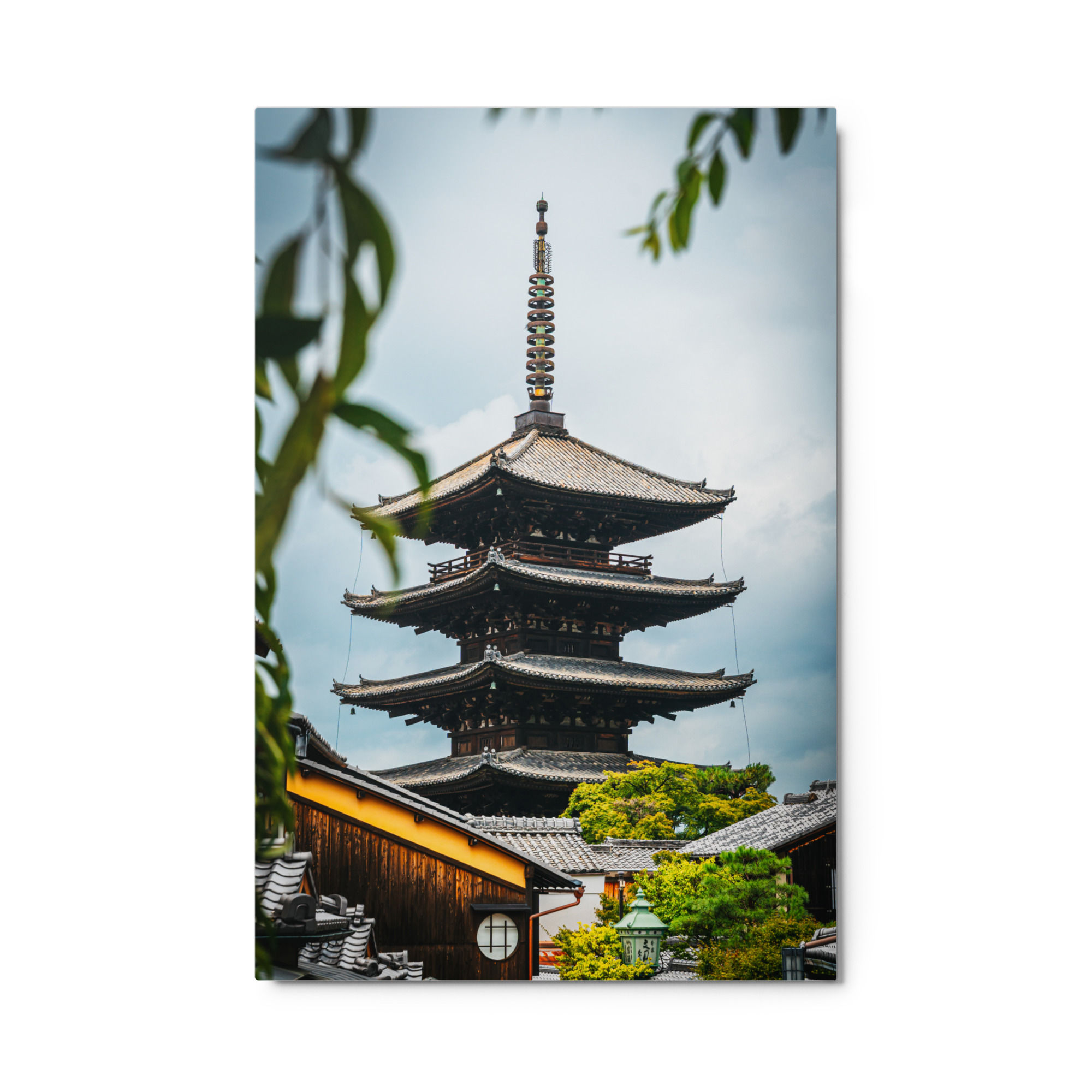YASAKA PAGODA 001 METAL PRINT
