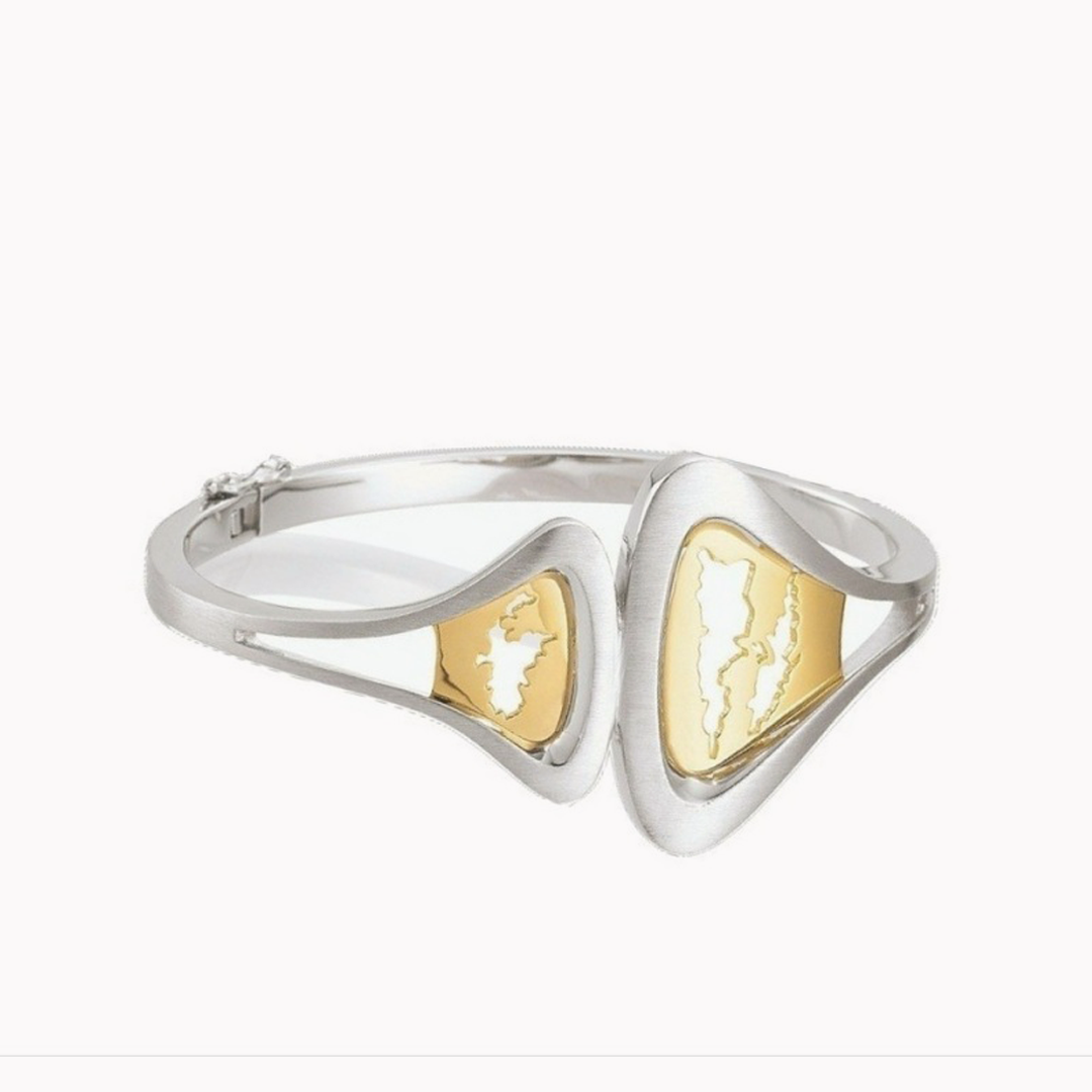 solid very light gray square 2d flat solid single color, no texture.jpg