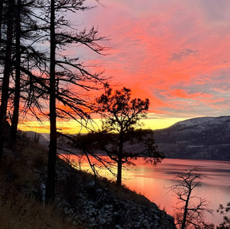 Sunset on Knox Mountain