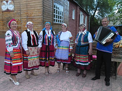 Народный фольклорный ансамбль _Прялица_