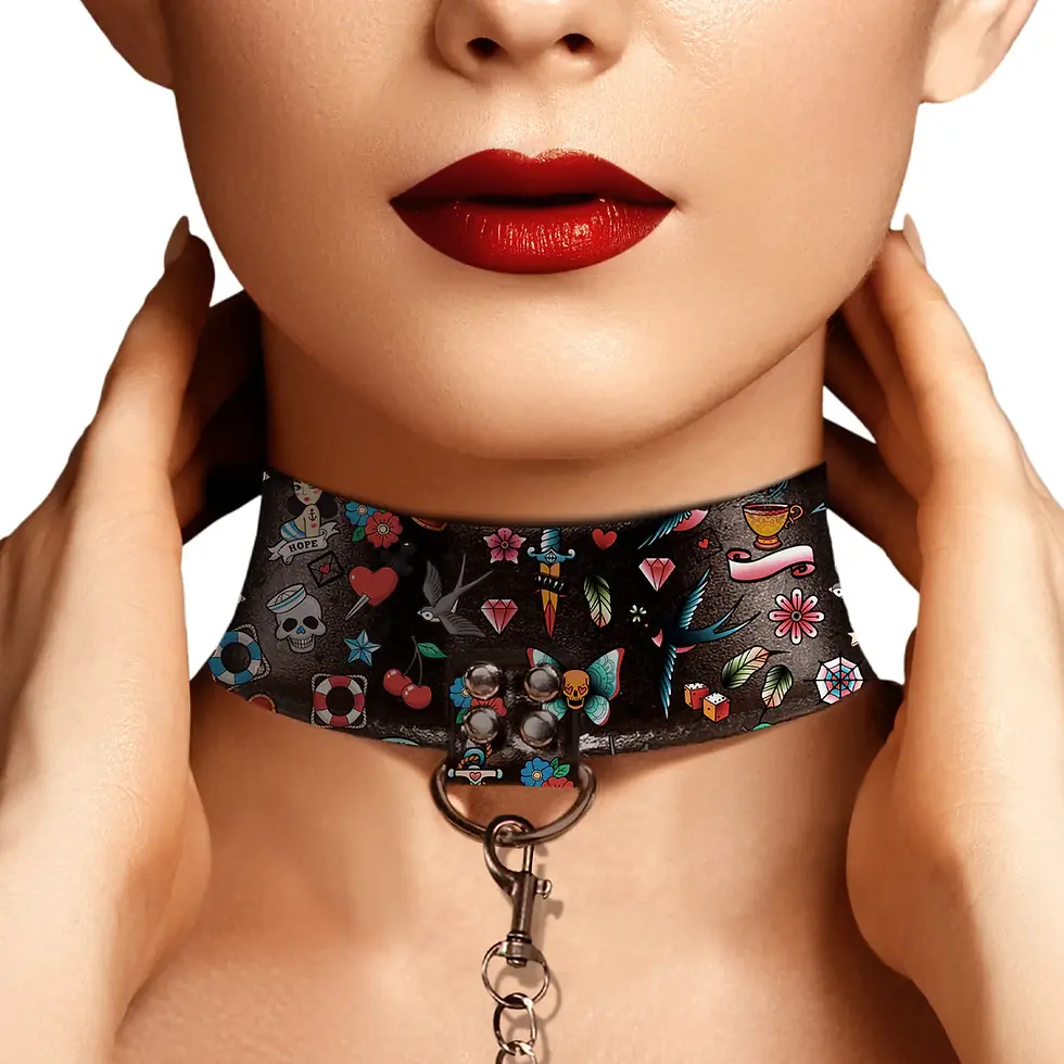 Thumbnail: This comfortable yet sturdy collar with attached leash