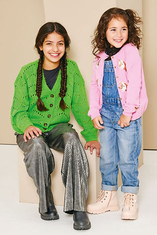 Eline&Aya Mira.jpg