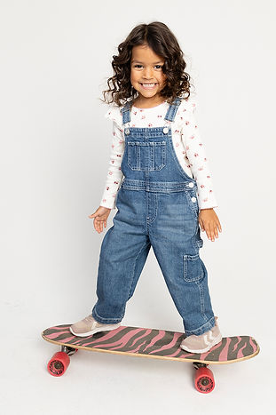 Ella_Smash_Agency_11.jpg