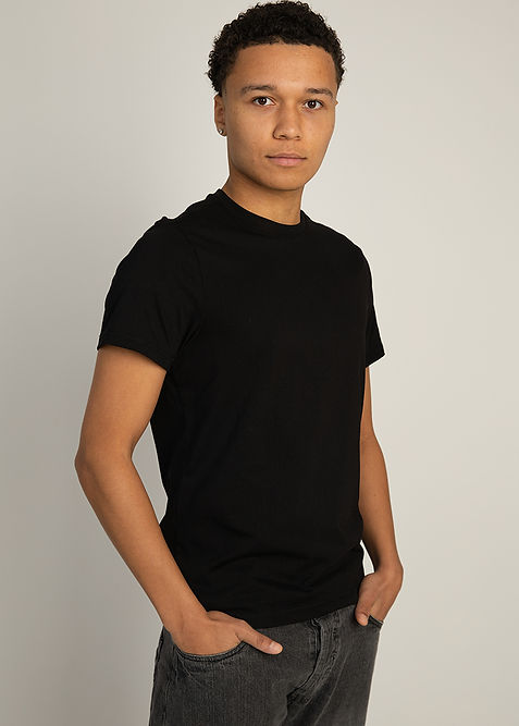 Lukas_Smash_Agency_-(5 of 15).jpg