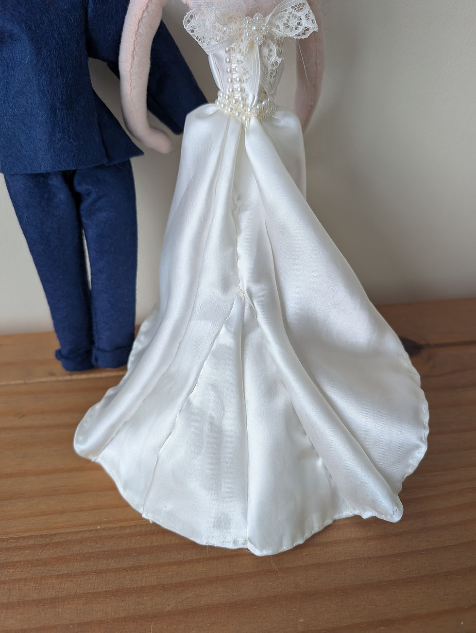 Thumbnail: Mr and Mrs 