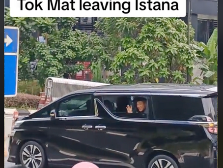 Tok Mat is seen leaving the Istana, but he is not leaving the Cabinet !!!