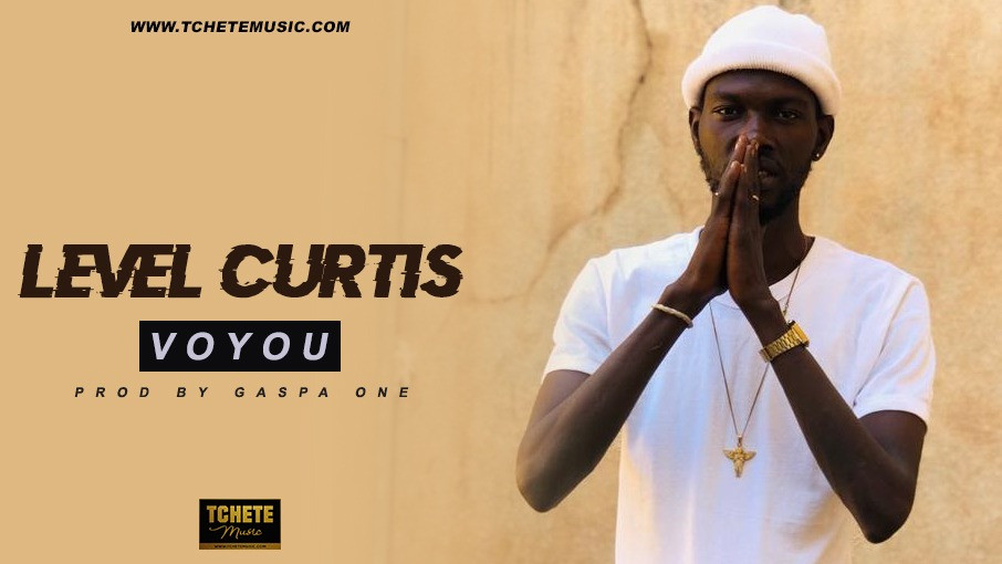 LEVEL CURTIS - VOYOU
